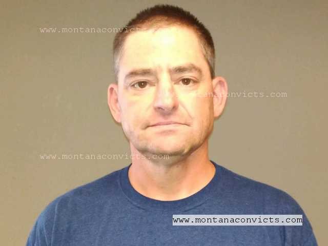 Travis Schnicke - 3026139