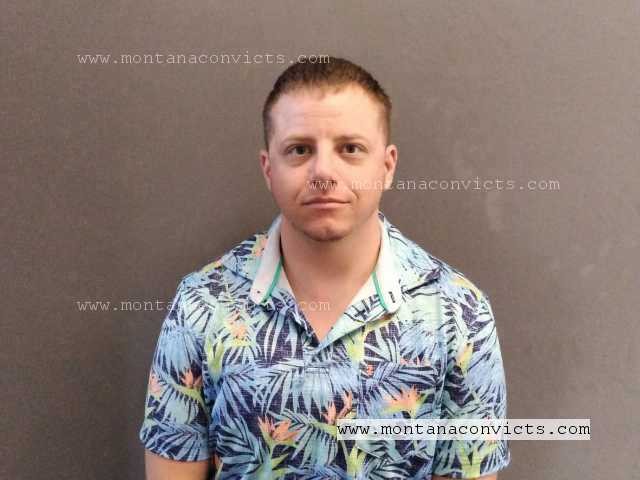 Max Ira Obroslinski - 3026190