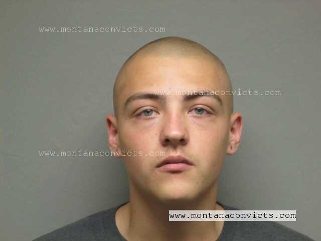 Domanik Everett Becker - 3033333